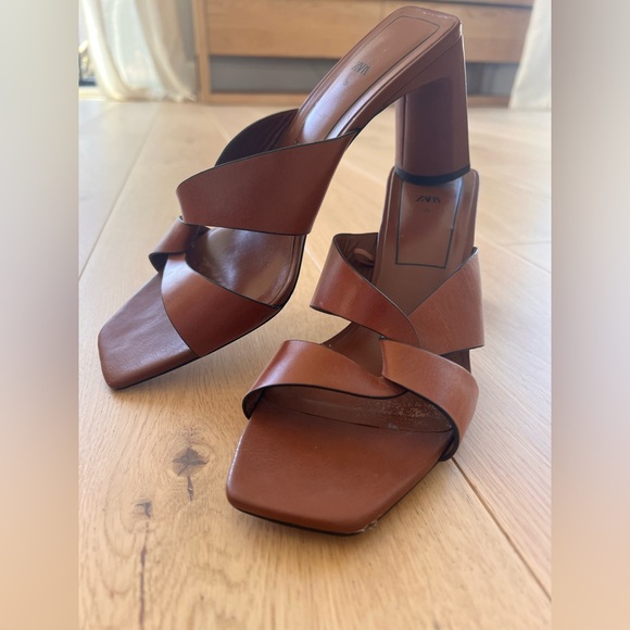 ZARA Brown Leather Crossover Block Heel Mules – Size 39 – Worn Twice - Picture 3 of 8
